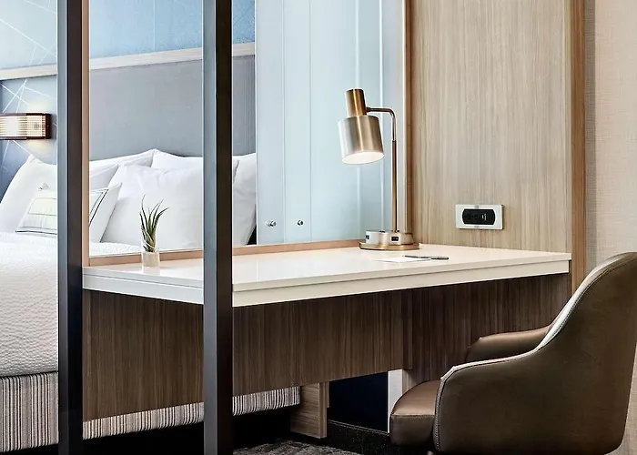 Springhill Dallas Dfw Airport South/centreport 3*